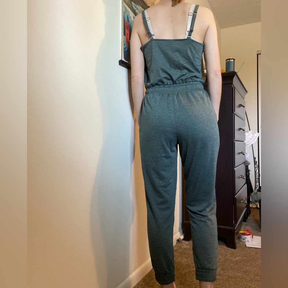 Jumpsuit - Picture 3 of 4